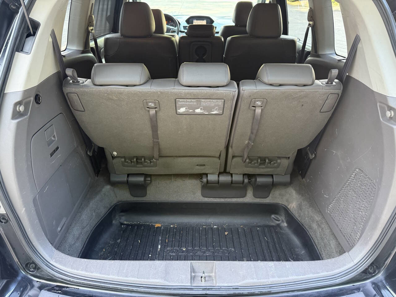 Used 2016 Honda Odyssey Touring Elite image 38