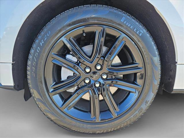 Used 2022 Ford Edge ST-Line w/ Class II Trailer Tow Package image 23