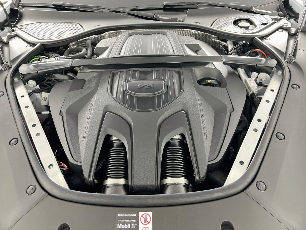 New 2026 Porsche Panamera 4 AWD/4WD image 32