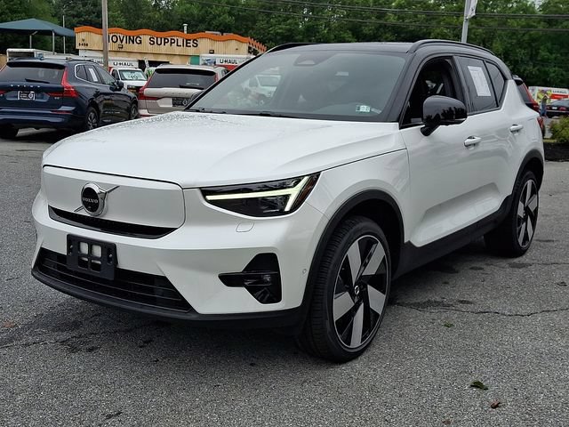 Certified 2023 Volvo XC40 Recharge Ultimate w/ Protection Package Premier AWD/4WD image 3