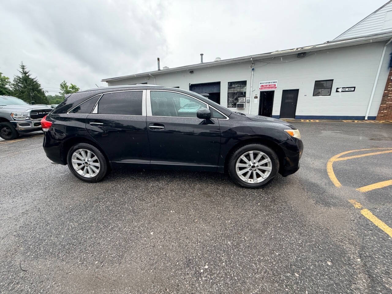 Used 2010 Toyota Venza AWD image 20