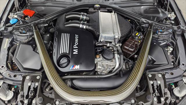 Used 2018 BMW M4 Convertible image 27