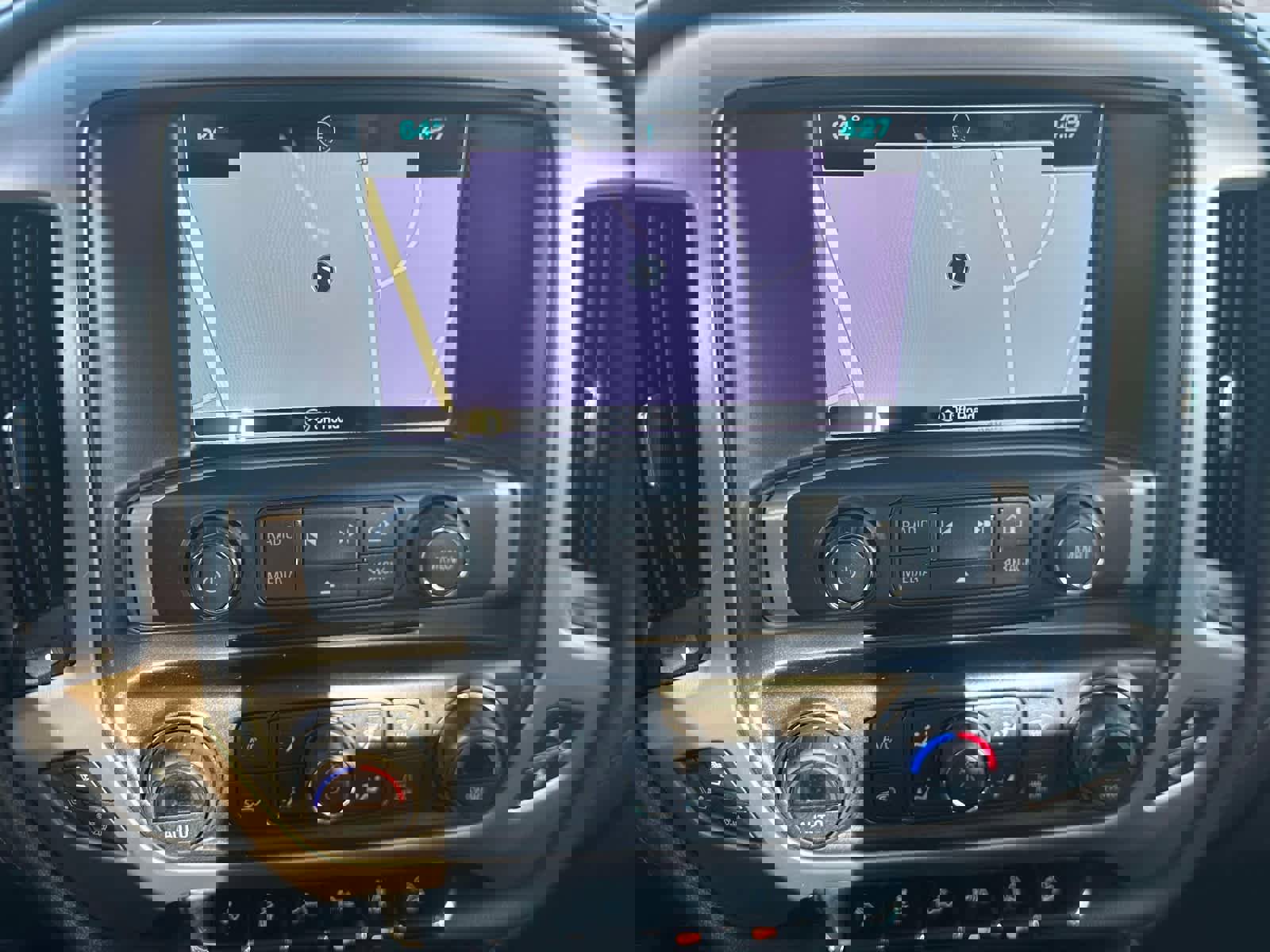 Used 2017 GMC Sierra 2500 Denali w/ Suspension Package, Off-Road image 29