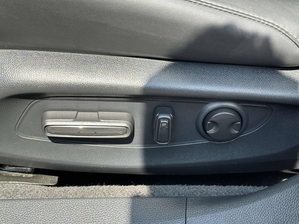 Certified 2023 Honda Accord Sport image 16