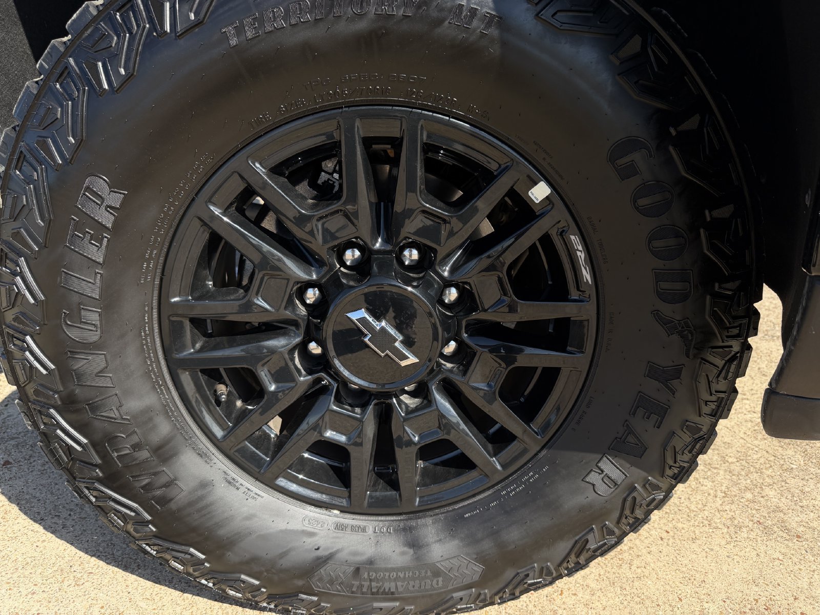 Used 2026 Chevrolet Silverado 2500 ZR2 AWD/4WD image 10