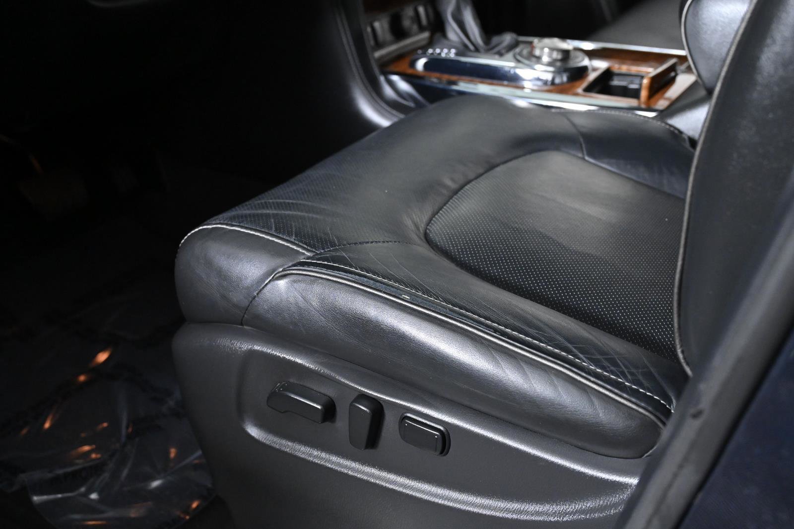 Used 2018 INFINITI QX80 image 24