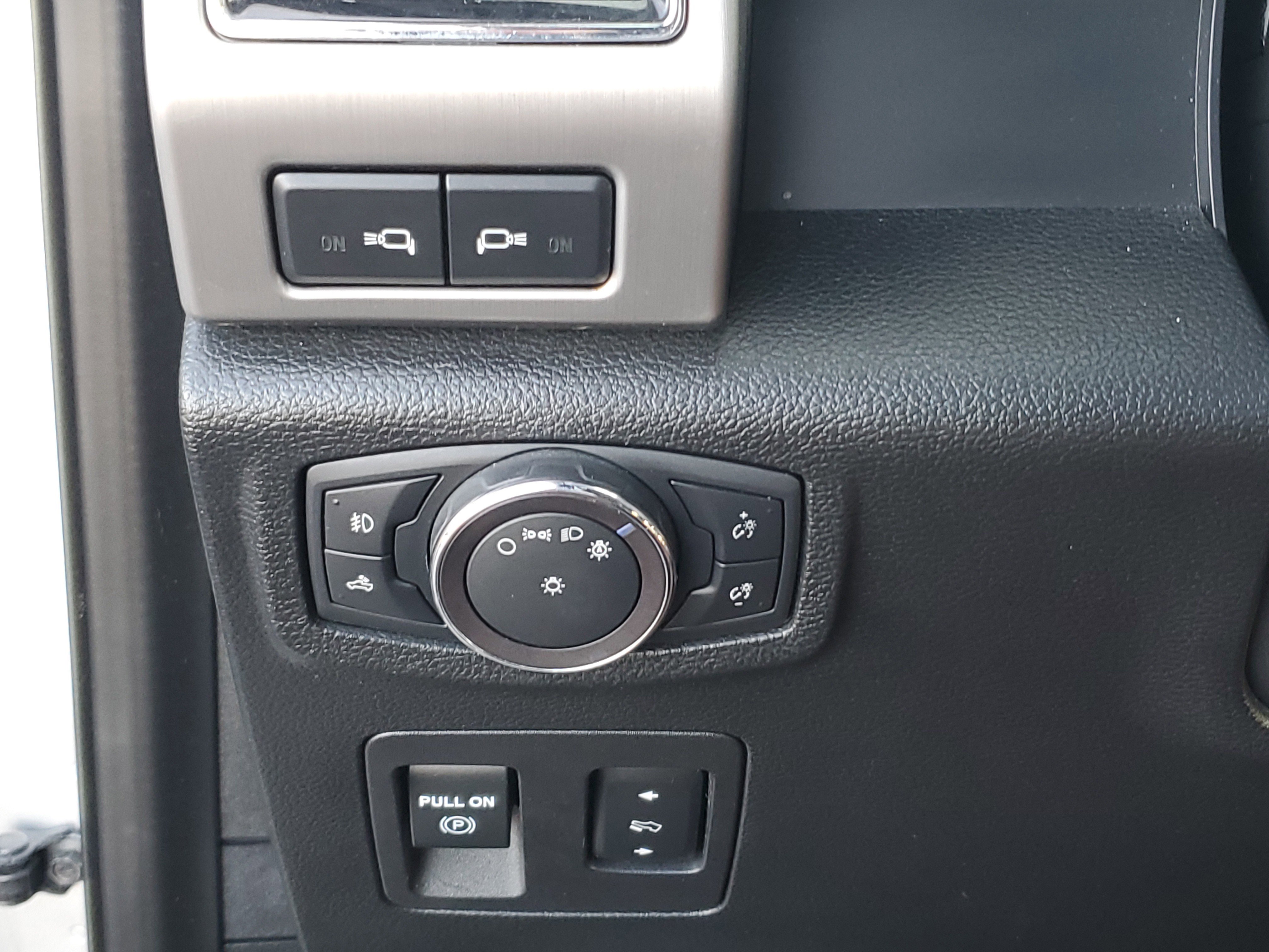 Used 2019 Ford F150 Platinum image 27