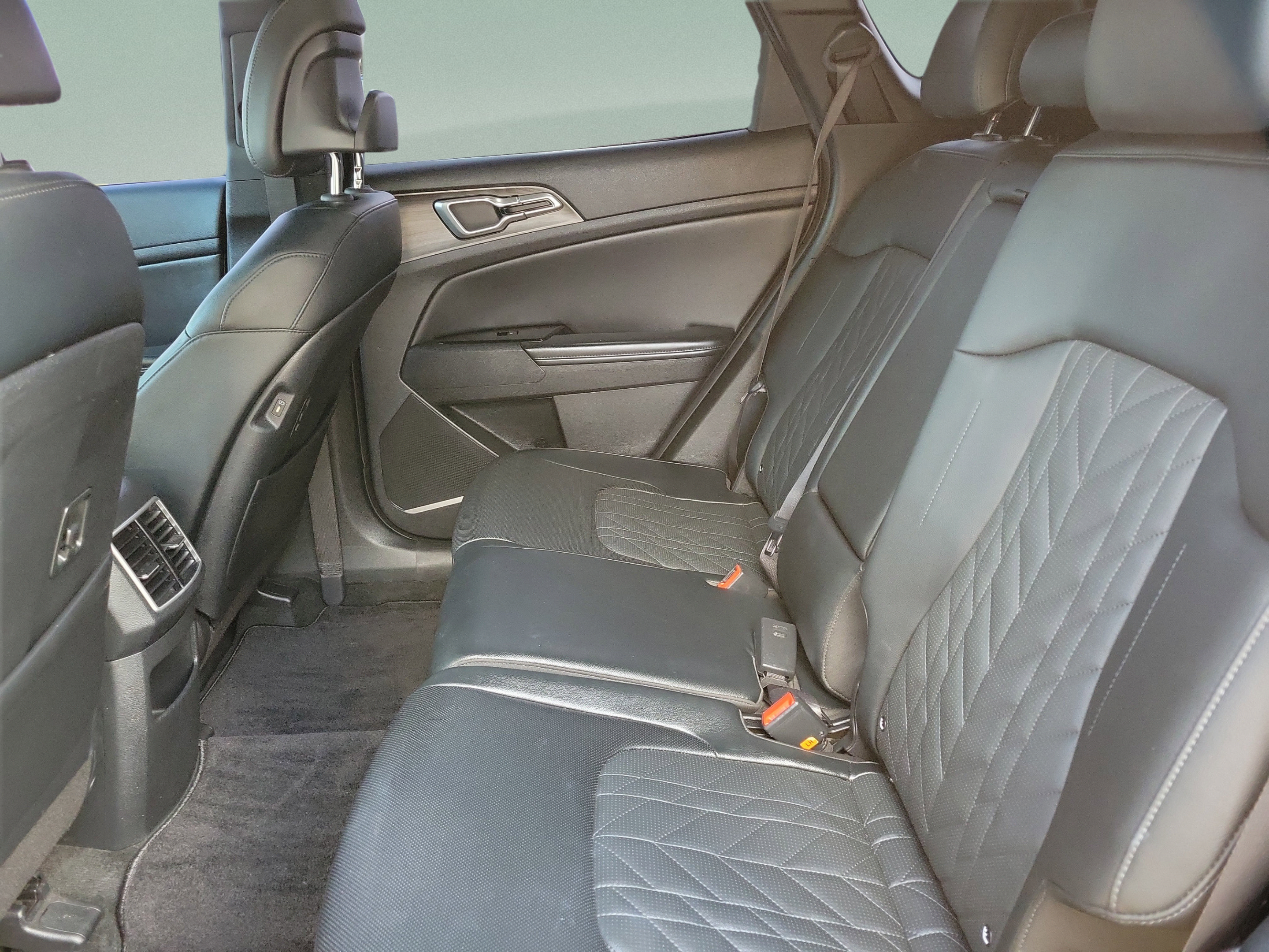 Certified 2023 Kia Sportage X-Line w/ X-Line Premium Package AWD/4WD image 6