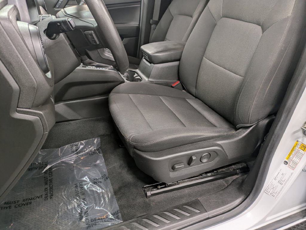 Certified 2024 Chevrolet Colorado Trail Boss w/ Advanced Trailering Package AWD/4WD image 11