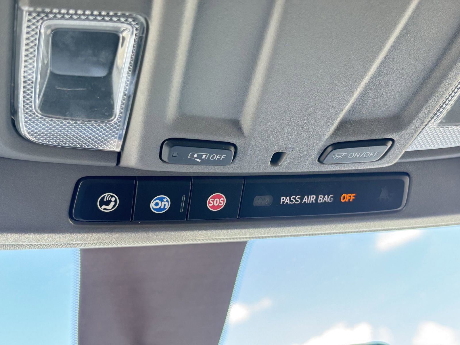 Used 2020 Chevrolet Silverado 1500 Custom Trail Boss w/ Custom Convenience Package image 35