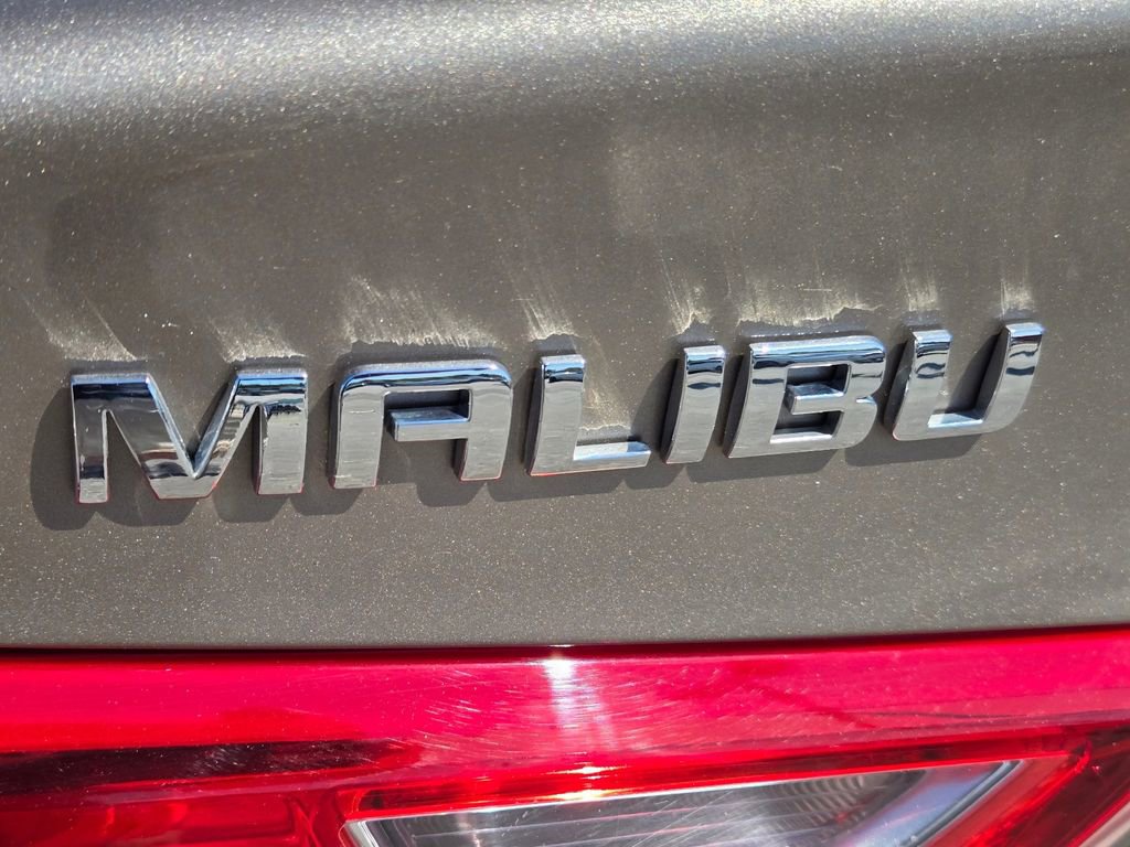 Used 2025 Chevrolet Malibu LT FWD image 12