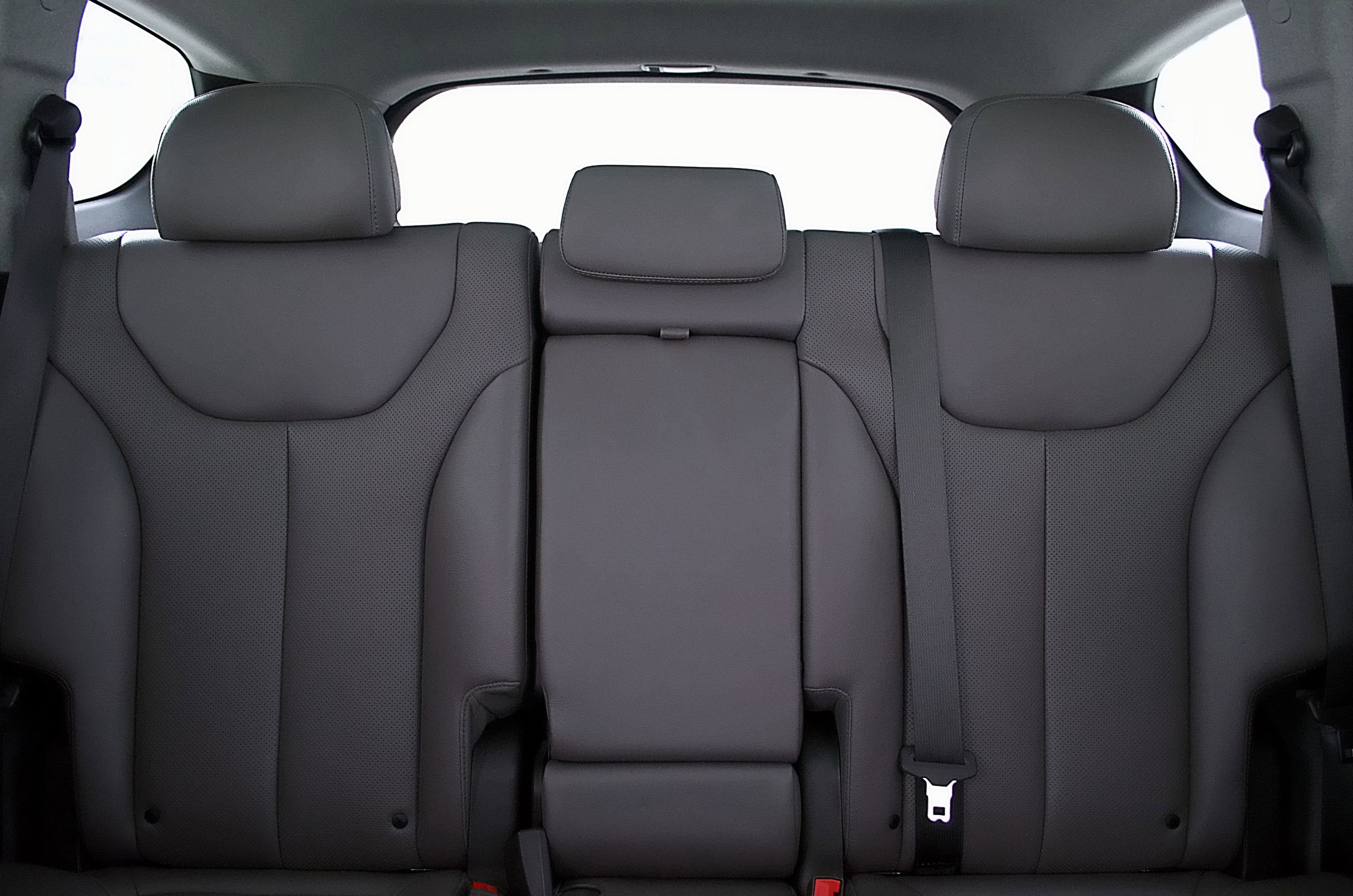 Used 2020 Hyundai Santa Fe Limited image 16