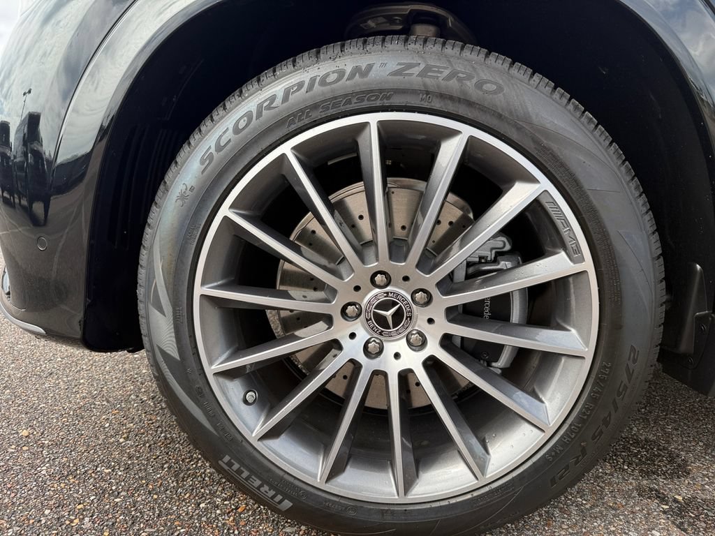 Used 2025 Mercedes-Benz GLE 350 4MATIC image 11