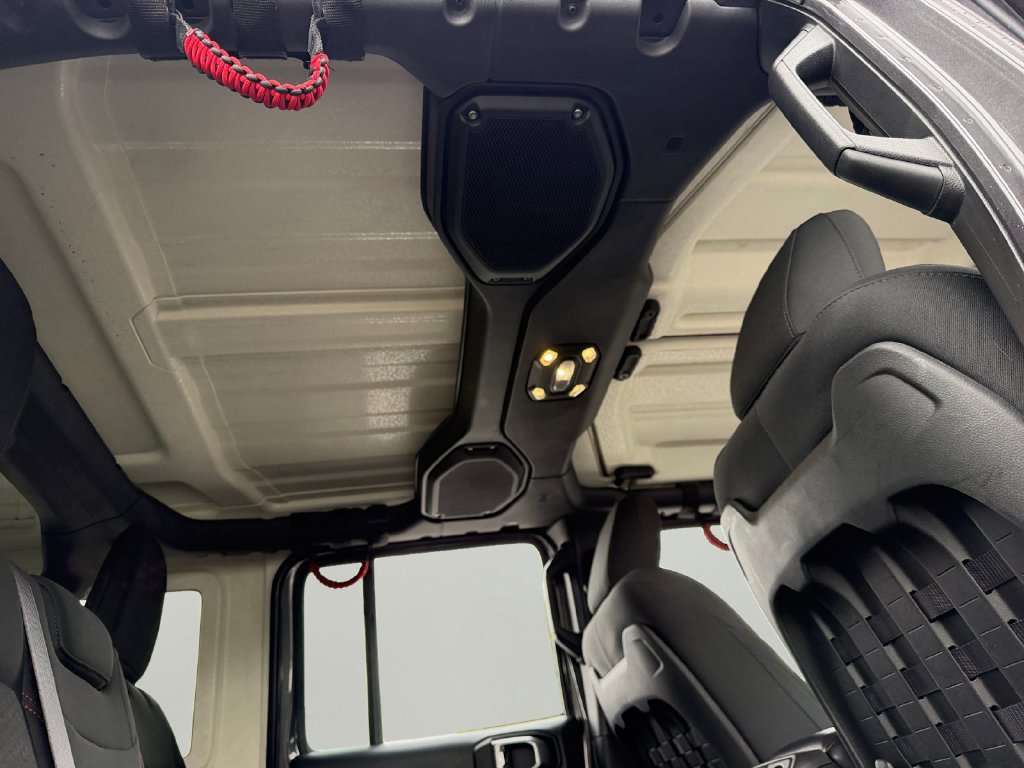 Used 2020 Jeep Wrangler Unlimited Rubicon AWD/4WD image 8
