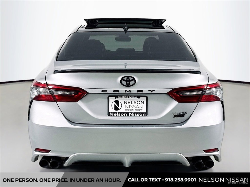 Used 2022 Toyota Camry XSE image 6