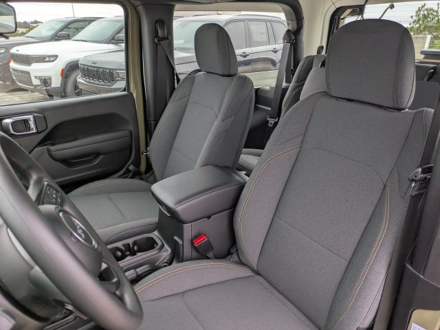 New 2026 Jeep Wrangler Sport AWD/4WD image 17