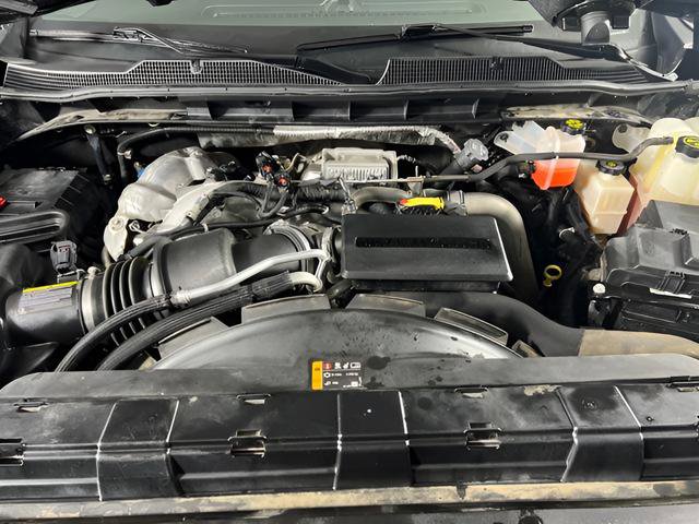Used 2022 Chevrolet Silverado 2500 High Country w/ Z71 Off-Road Package AWD/4WD image 12