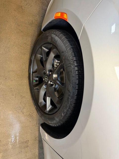 New 2026 Chrysler Pacifica Limited w/ S Appearance Package FWD image 9