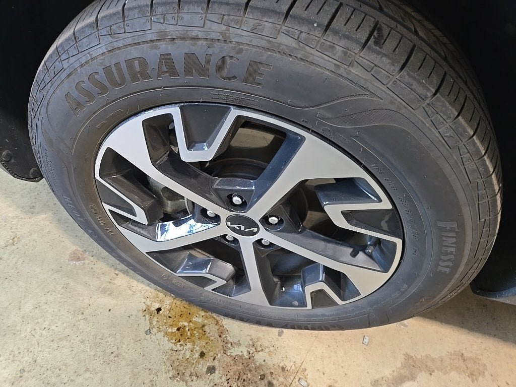 Used 2023 Kia Sportage EX AWD/4WD image 7