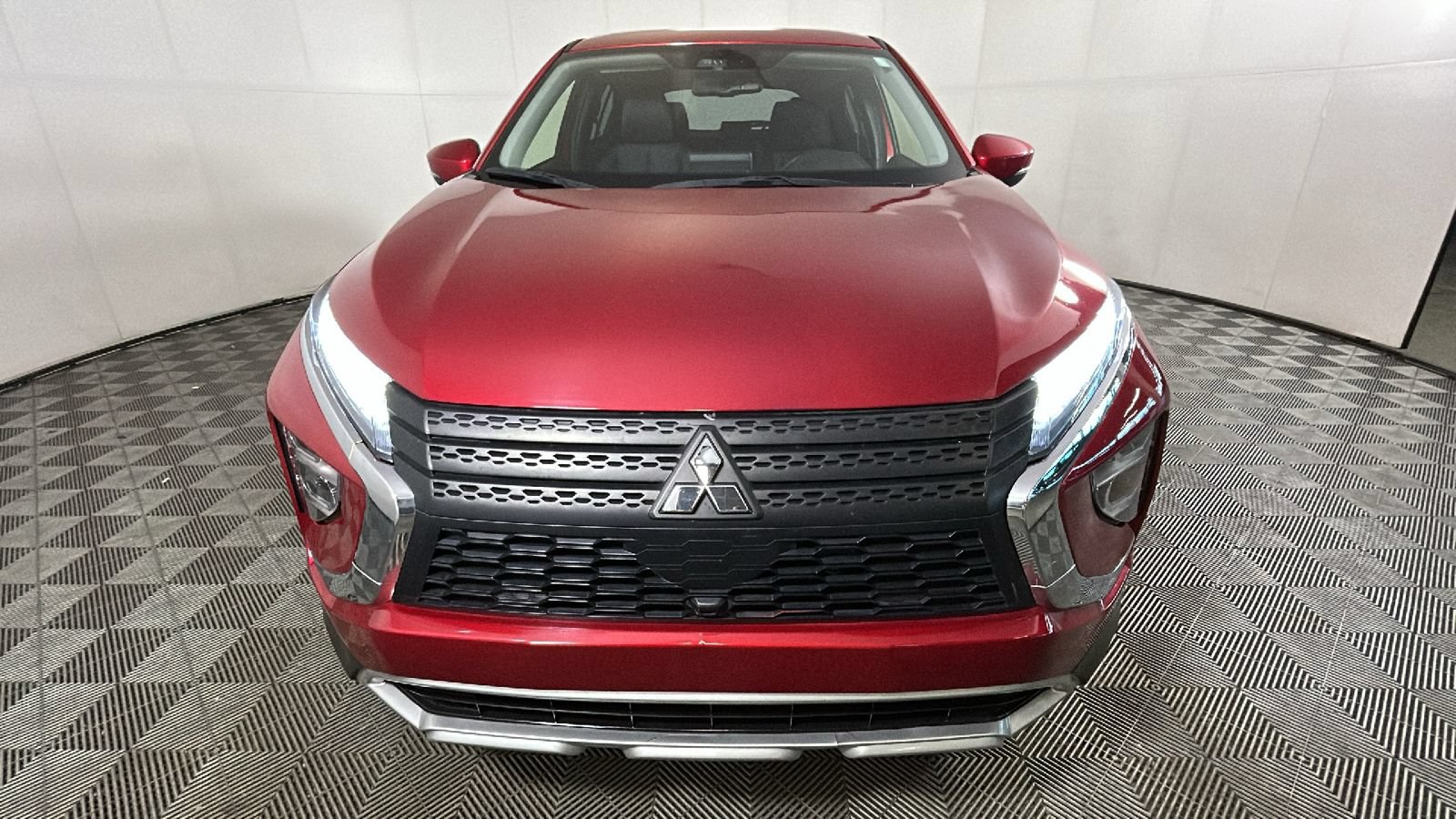 Used 2025 Mitsubishi Eclipse Cross AWD image 7
