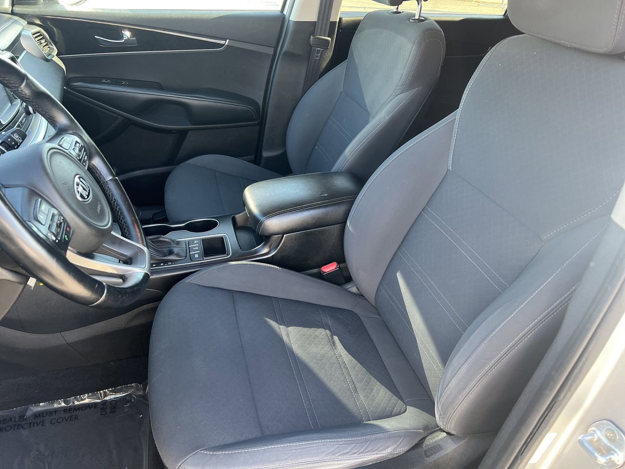 Used 2016 Kia Sorento LX w/ LX Convenience Package image 18
