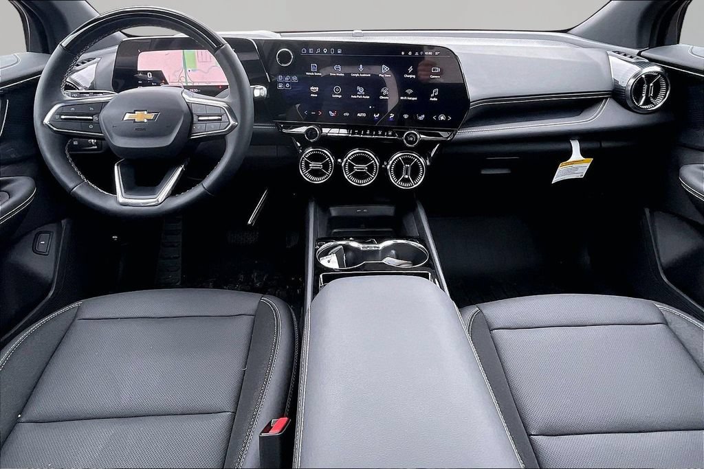 New 2025 Chevrolet Blazer EV LT w/ Super Cruise Package AWD/4WD image 6