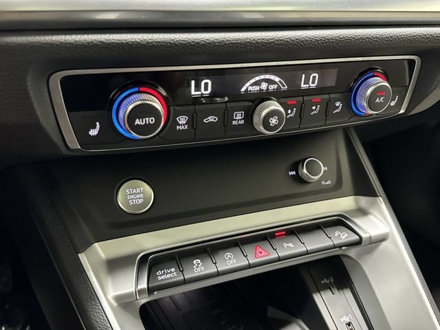 Used 2020 Audi Q3 2.0T Premium Plus w/ Premium Plus Package AWD/4WD image 19