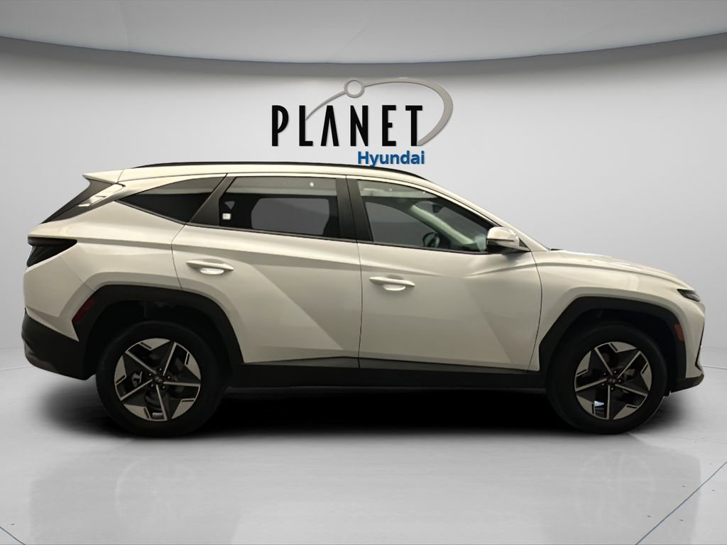 Certified 2025 Hyundai Tucson SEL image 8