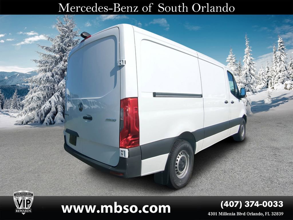Used 2025 Mercedes-Benz Sprinter 2500 image 15