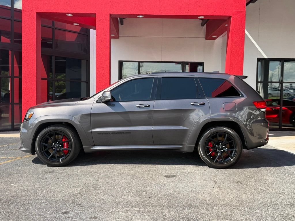 Used 2021 Jeep Grand Cherokee SRT AWD/4WD image 9