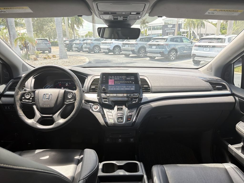 Used 2022 Honda Odyssey Touring image 10