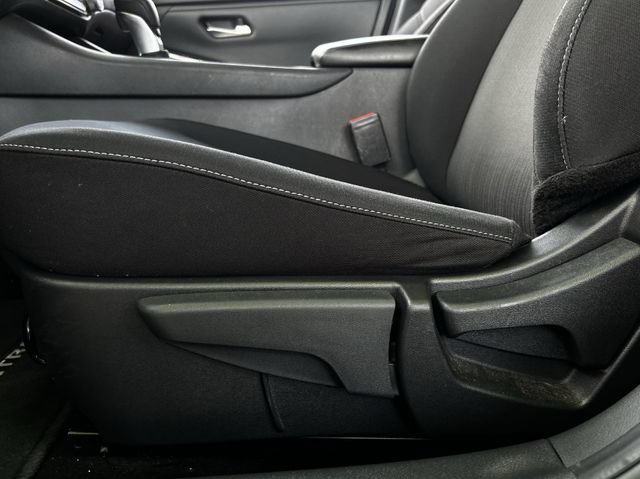 Used 2023 Nissan Sentra SV w/ All-Weather Package FWD image 27