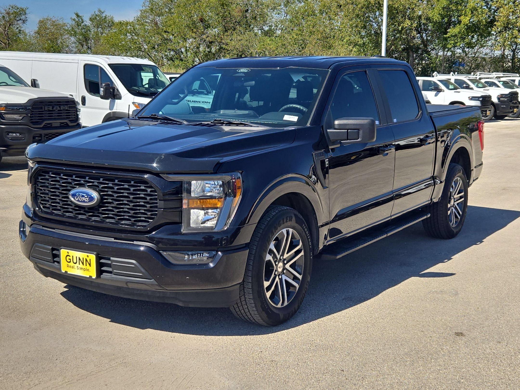 Used 2023 Ford F150 XL w/ STX Appearance Package RWD image 7