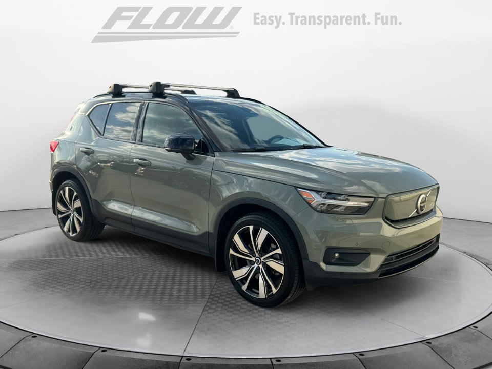 Used 2021 Volvo XC40 P8 Recharge w/ Advanced Package image 1