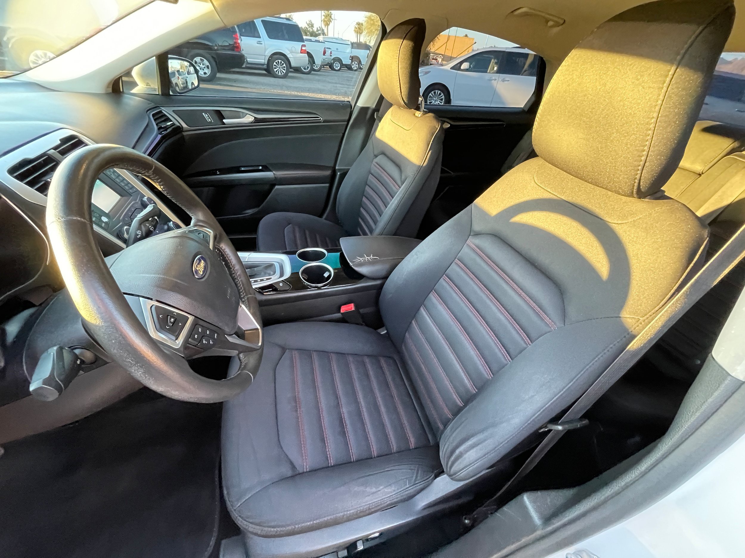 Used 2013 Ford Fusion SE FWD image 13