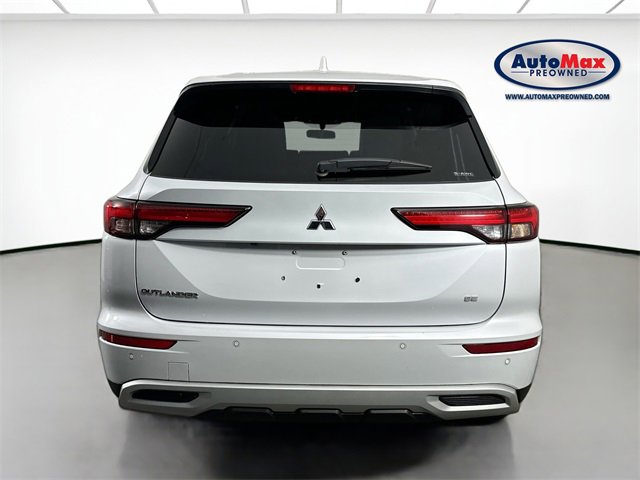 Used 2024 Mitsubishi Outlander SE image 7