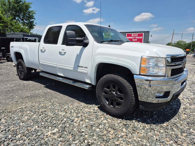 Used 2011 Chevrolet Silverado 3500 LTZ w/ LTZ Plus Package AWD/4WD image 4