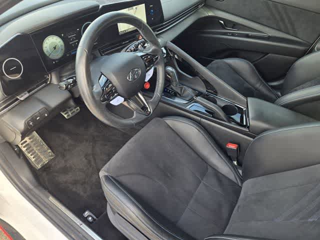 Used 2022 Hyundai Elantra N FWD image 2