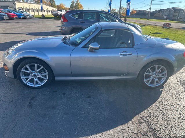 Used 2013 MAZDA MX-5 Miata Grand Touring w/ Premium Pkg RWD image 4