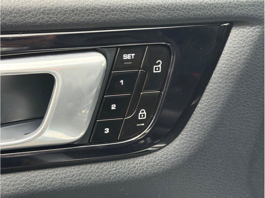 Used 2019 Porsche Cayenne S AWD/4WD image 10