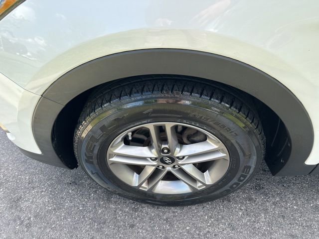 Used 2017 Hyundai Santa Fe Sport image 28