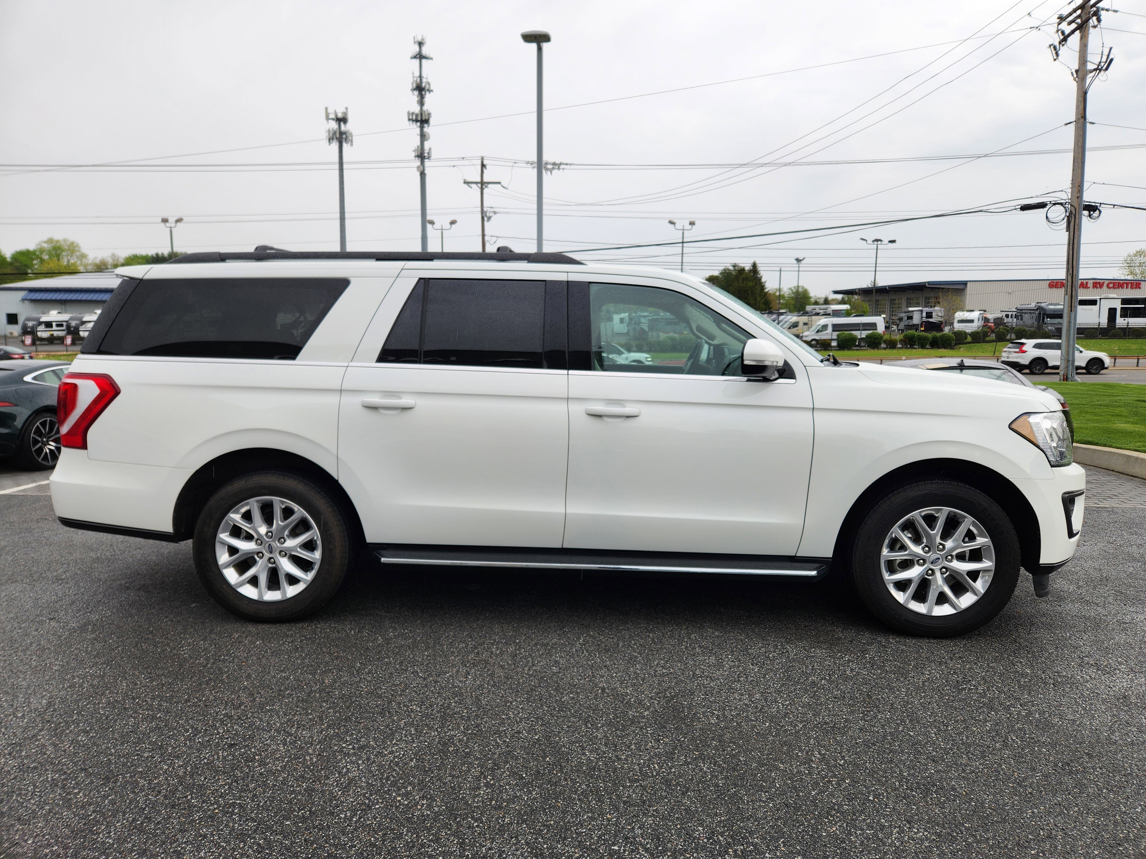 Used 2021 Ford Expedition Max XLT RWD image 6