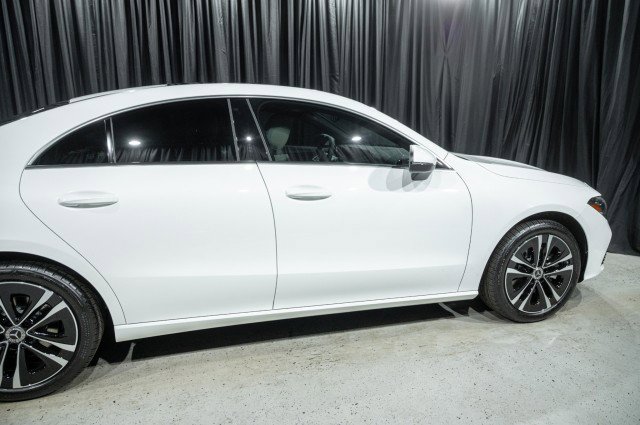 Used 2026 Mercedes-Benz CLA 250 image 4