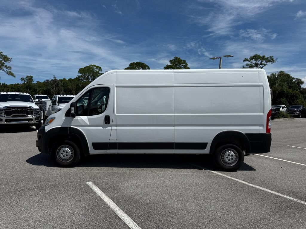 Used 2025 RAM ProMaster 2500 w/ Convenience Group FWD image 6