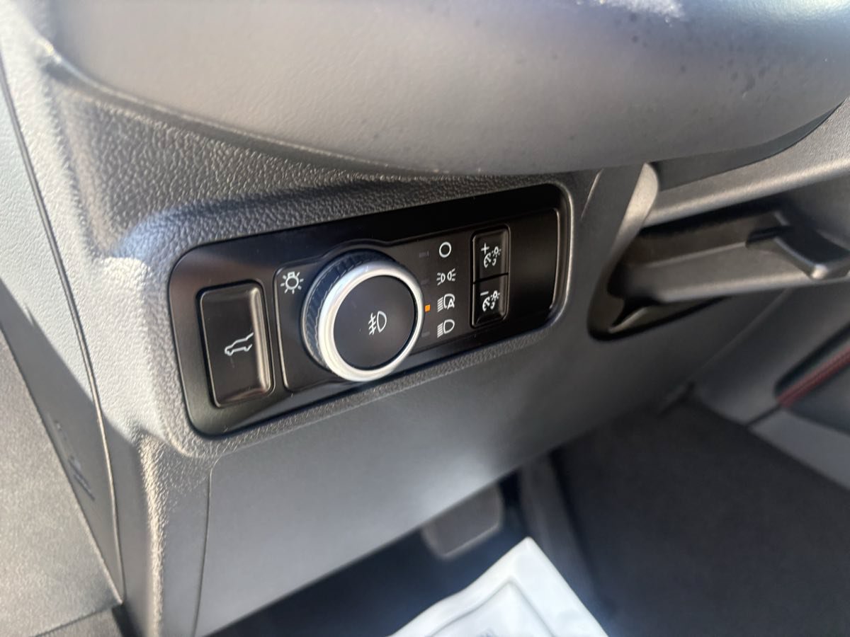 Used 2026 Ford Explorer ST-Line w/ ST-Line Street Pack RWD image 23