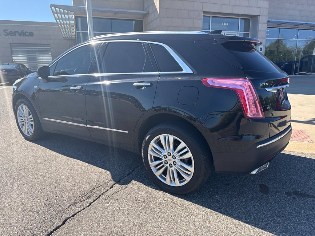 Used 2017 Cadillac XT5 Luxury FWD image 5
