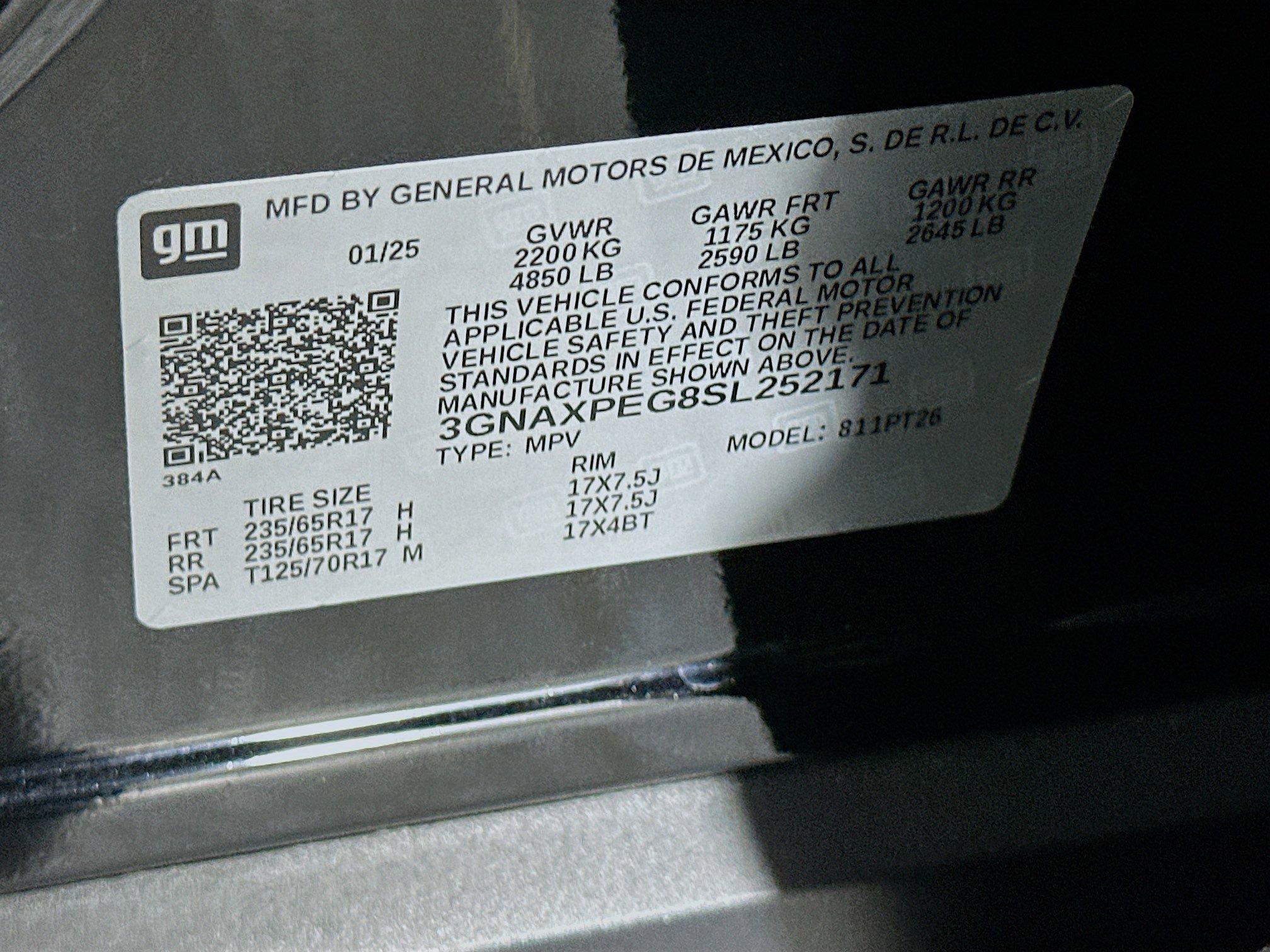 Used 2025 Chevrolet Equinox LT AWD/4WD image 12