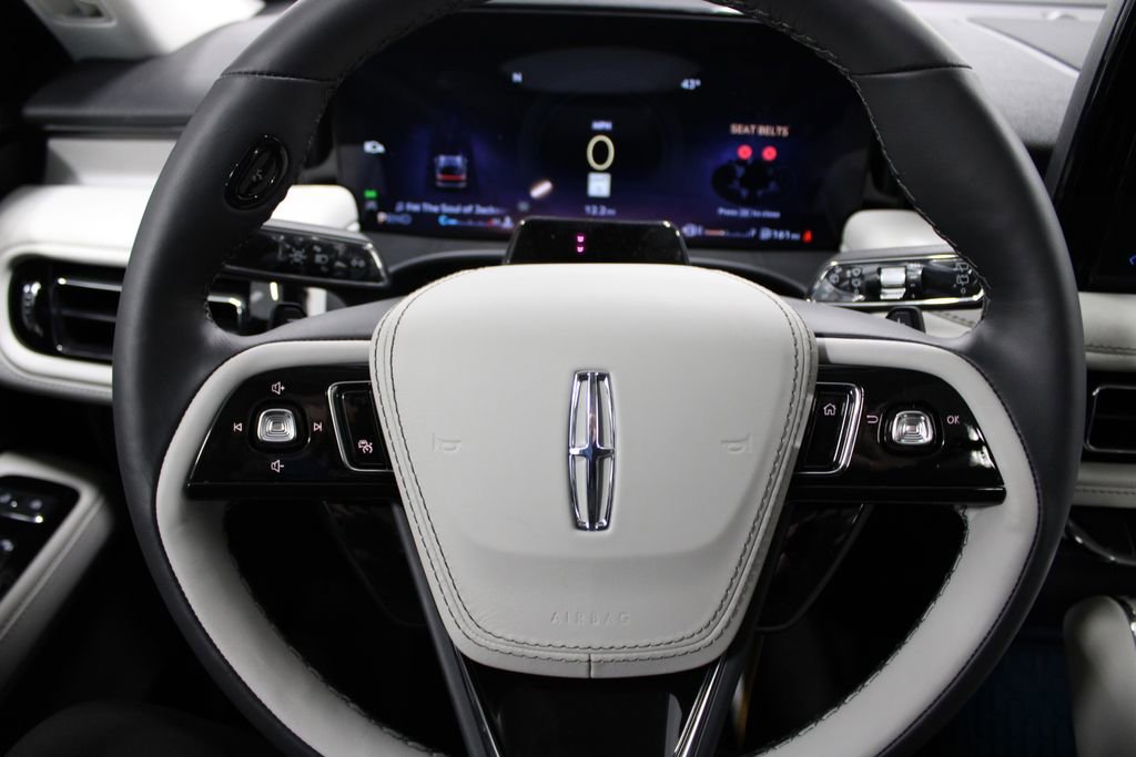 New 2026 Lincoln Aviator Reserve image 37