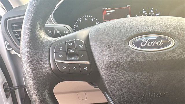 Used 2022 Ford Escape SE image 15