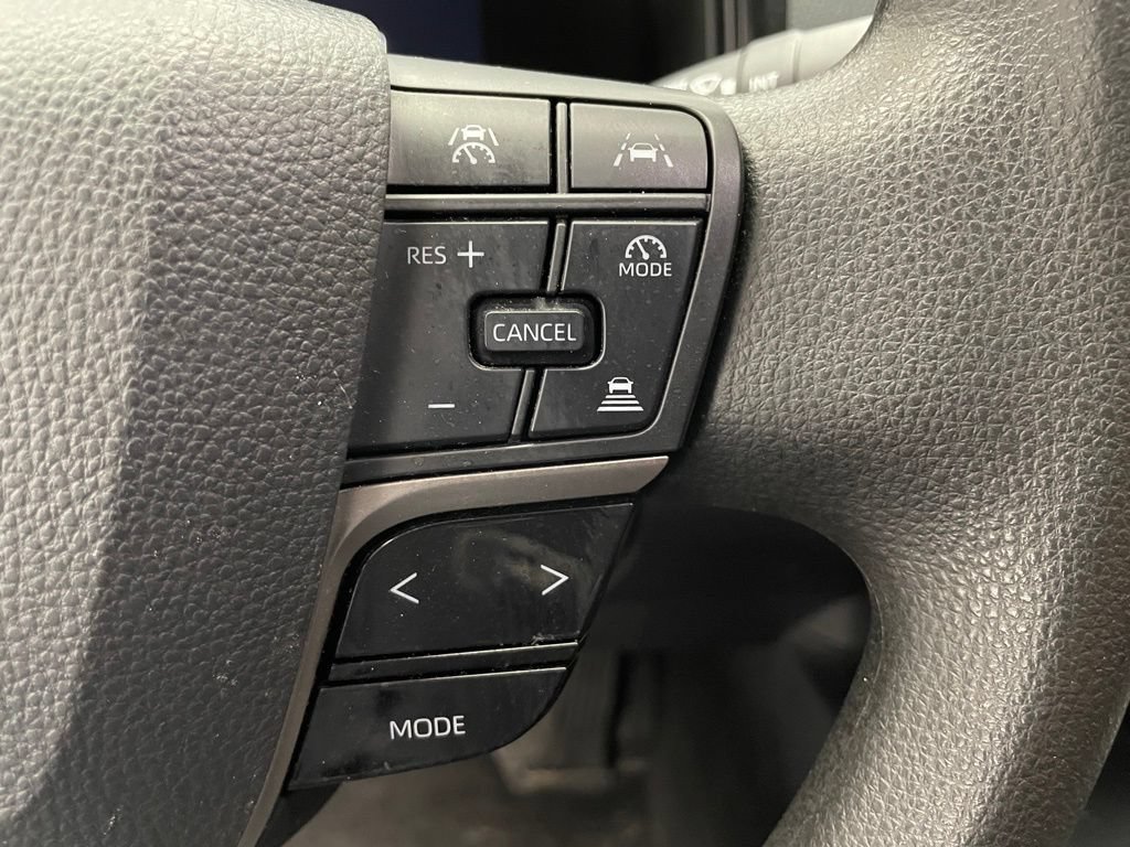 Used 2025 Toyota Camry LE FWD image 22